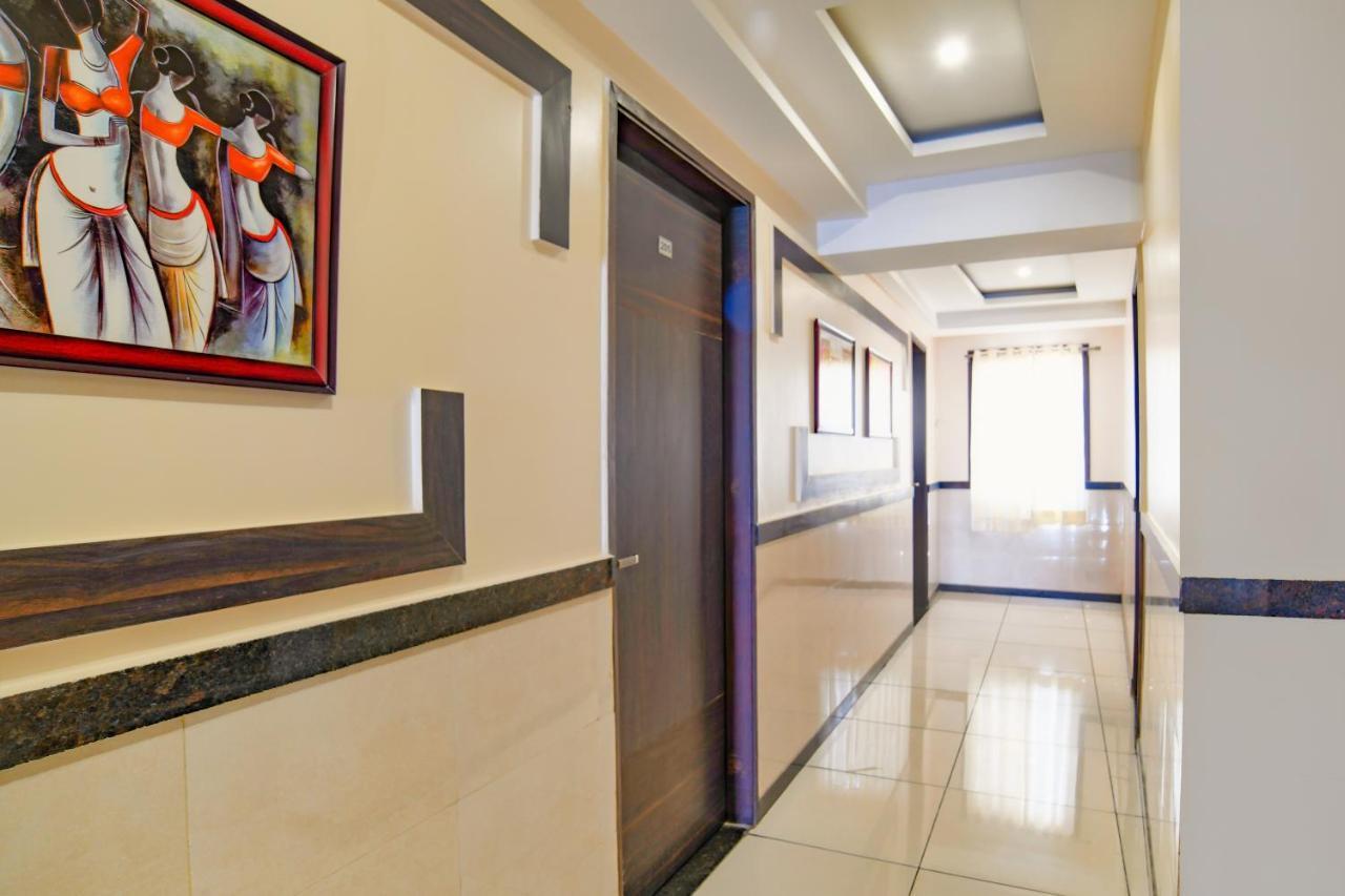 Fabhotel Grand Raj Indore Esterno foto