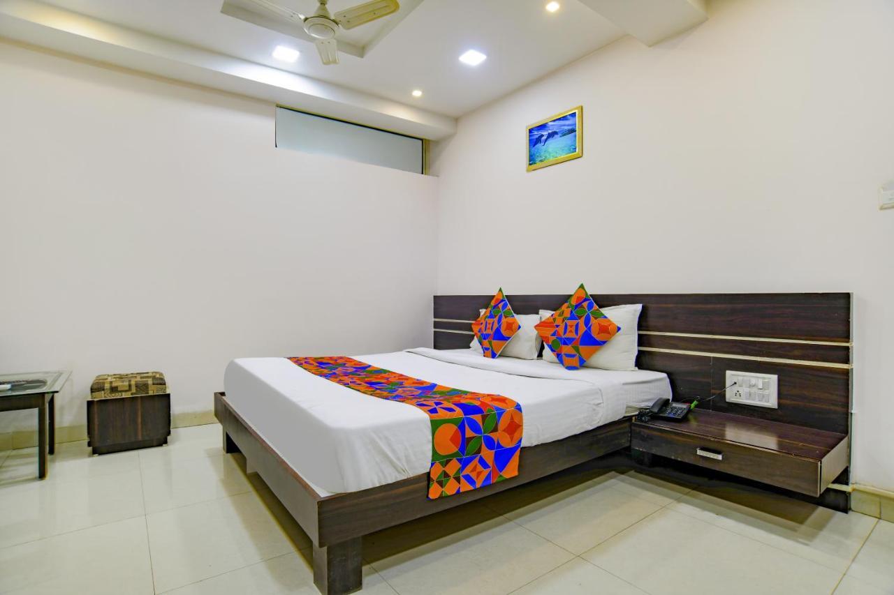 Fabhotel Grand Raj Indore Esterno foto