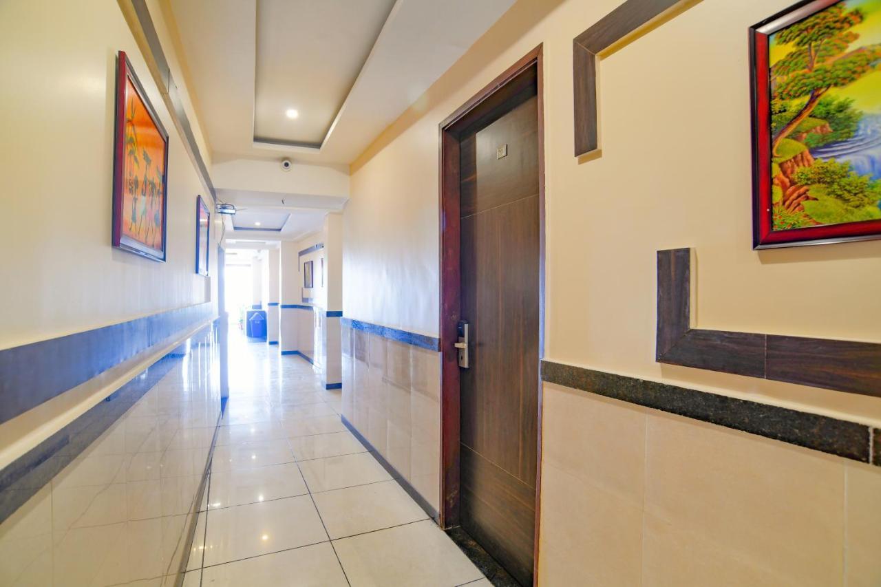 Fabhotel Grand Raj Indore Esterno foto