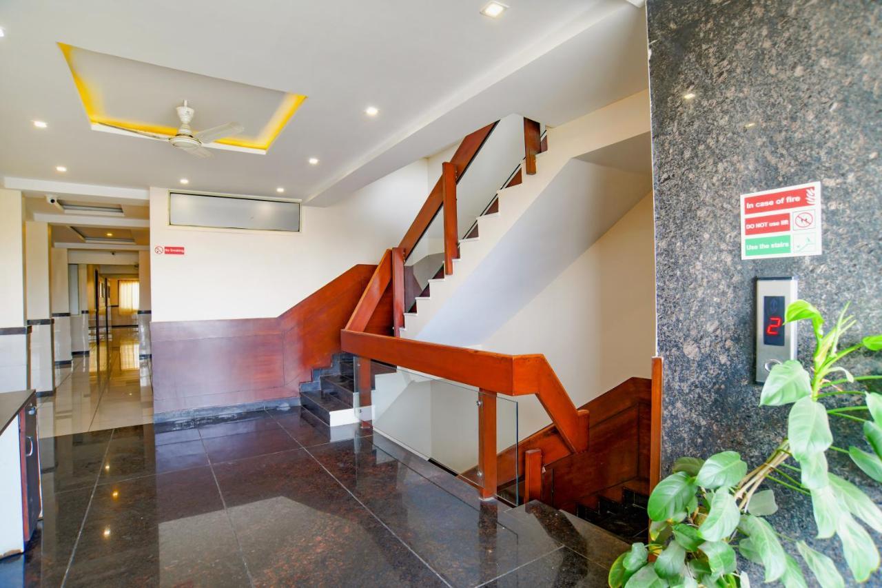 Fabhotel Grand Raj Indore Esterno foto