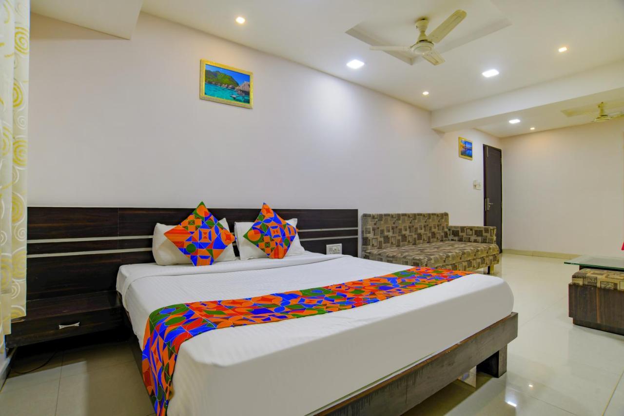 Fabhotel Grand Raj Indore Esterno foto